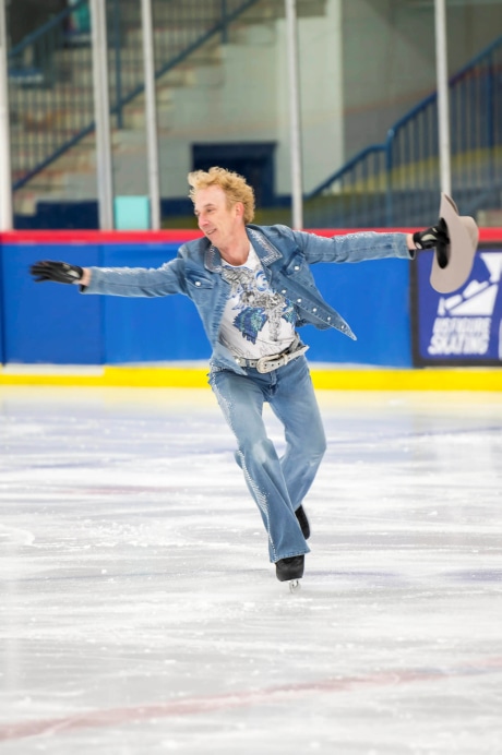 Ice Gallery Skates U.S.